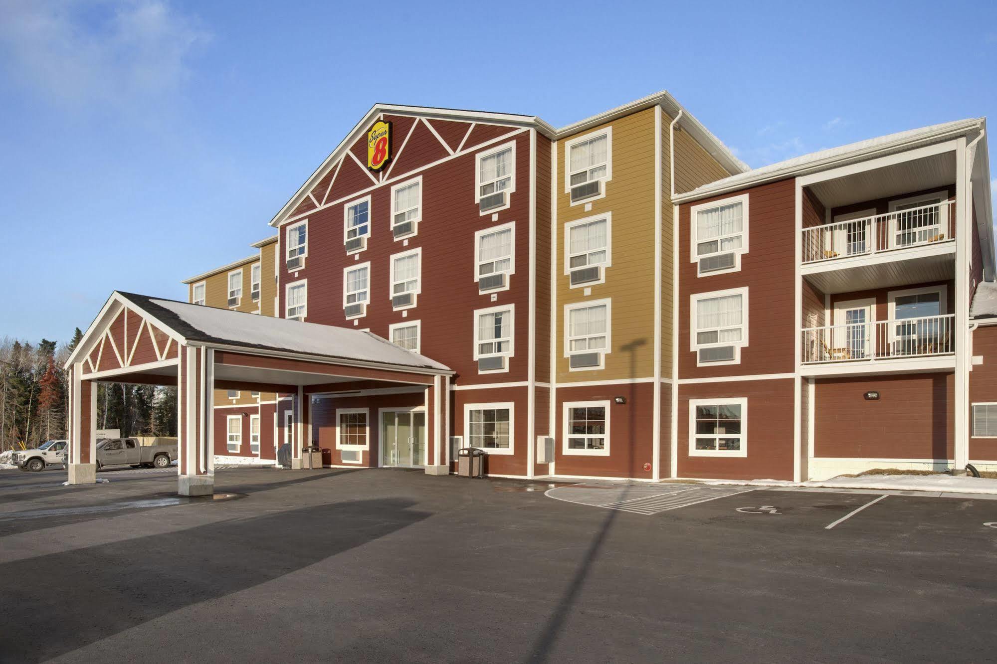 Super 8 By Wyndham Red Lake On Exterior photo